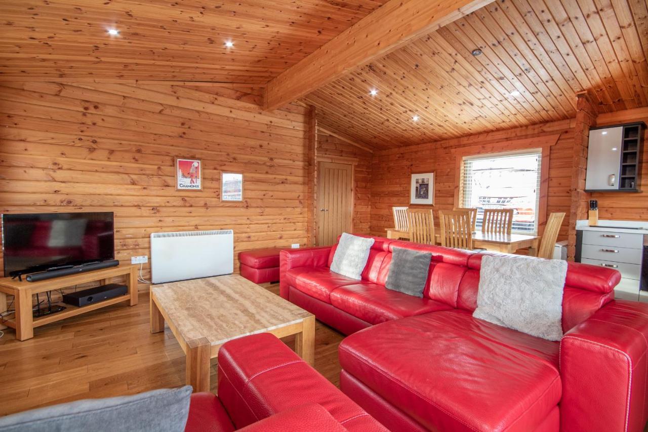 Aviemore Lodges Ngoại thất bức ảnh